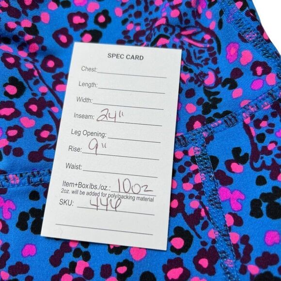 Lilly Pulitzer Luxletic Growl and Prowl Patterned Leggings Size XS - Picture 8 of 8